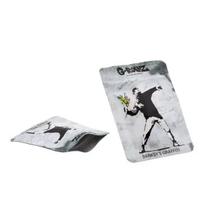 Torebka schowek Banksy Flower Thrower 65x85 mm