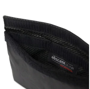 Szaszetka absorbująca zapach czarna 29 cm x 15 cm